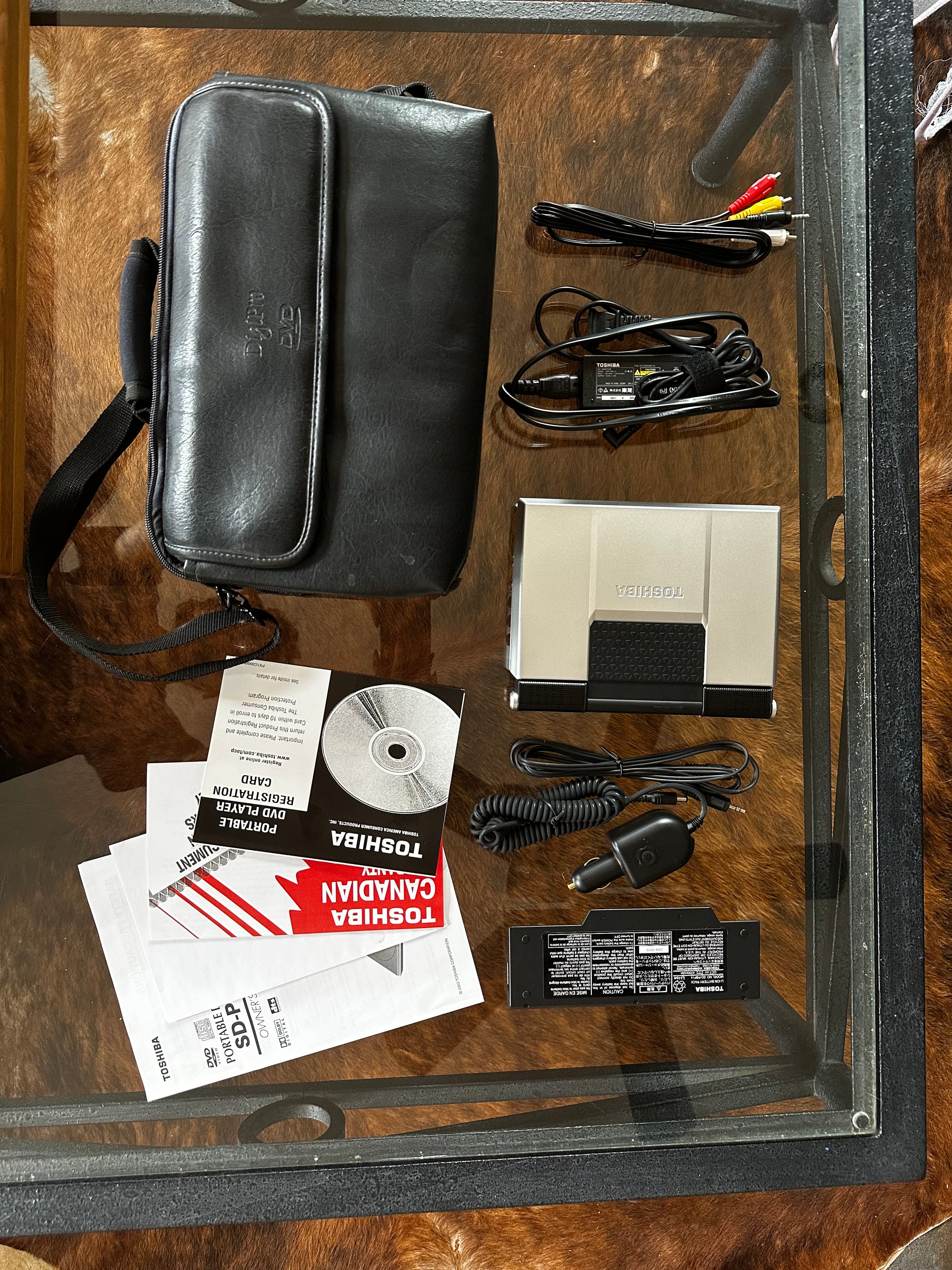 Toshiba Portable DVD Player SD-P1400 | Greg and Jean's Never